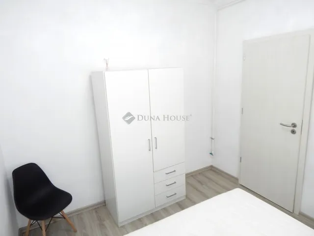 Eladó ház Siófok, Belváros 100 nm