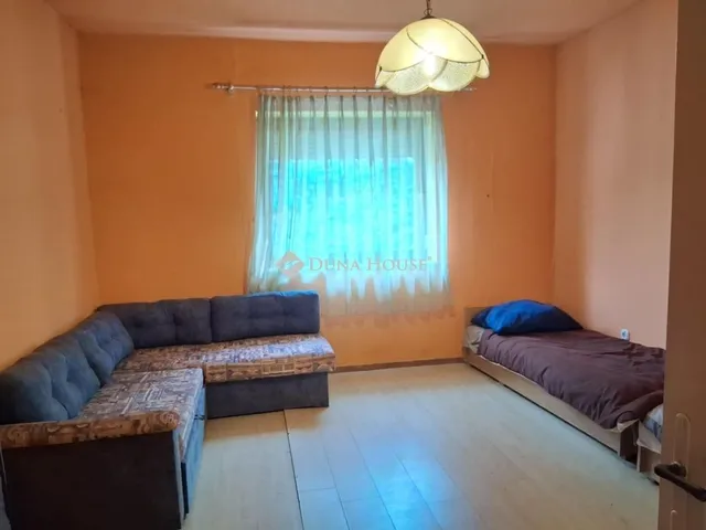 Eladó ház Karád 90 nm