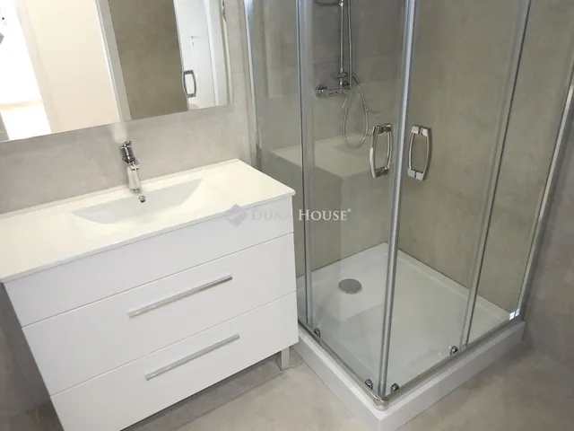 Eladó lakás Balatonföldvár 62 nm