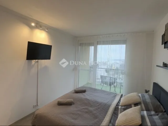 Eladó lakás Siófok, Ezüstpart 42 nm