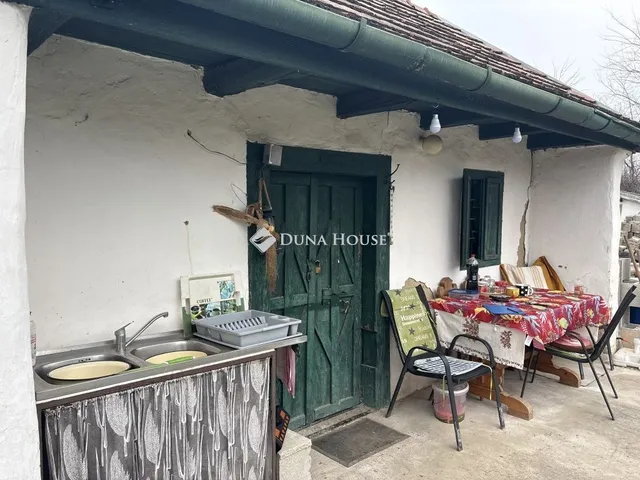 Eladó ház Enying 29 nm