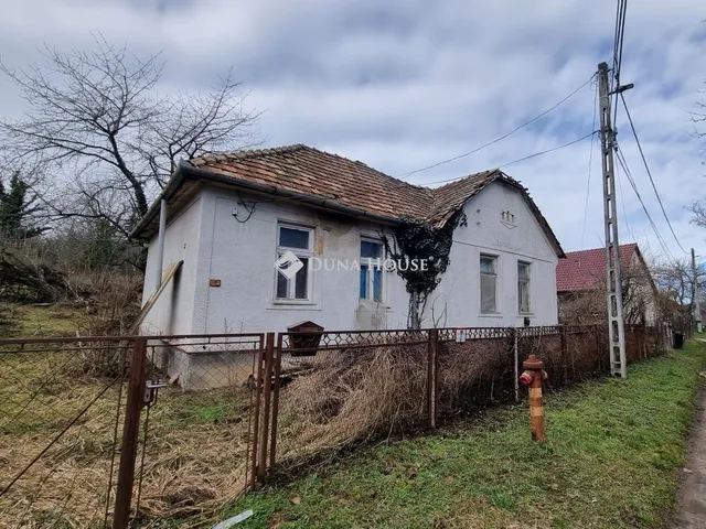 Eladó ház Teleki 61 nm