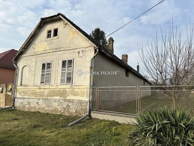 Eladó ház Regöly 150 nm