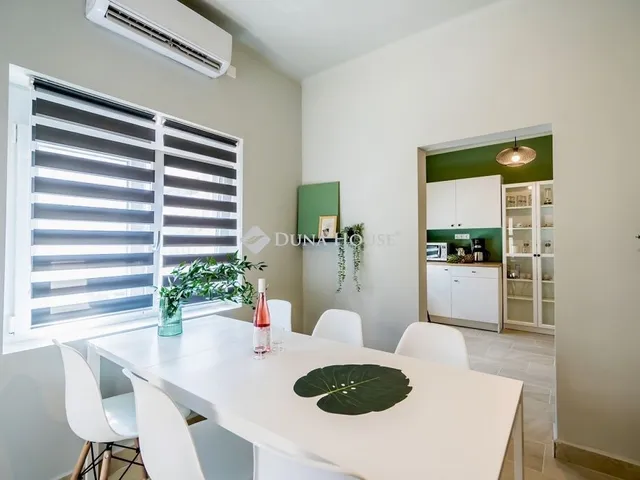 Eladó ház Siófok 285 nm