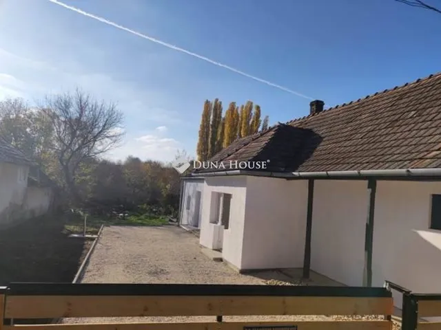 Eladó ház Kánya 70 nm