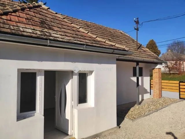 Eladó ház Kánya 70 nm