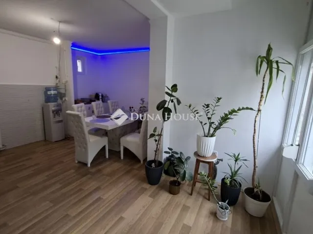 Eladó ház Tamási 80 nm