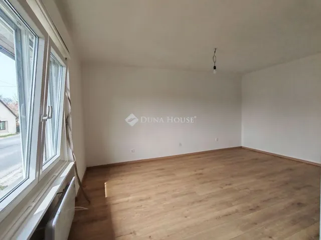 Eladó ház Iregszemcse 86 nm