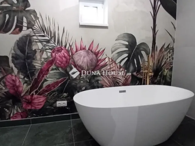 Eladó üdülő és hétvégi ház Siófok 117 nm