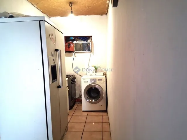 Eladó ház Enying 61 nm