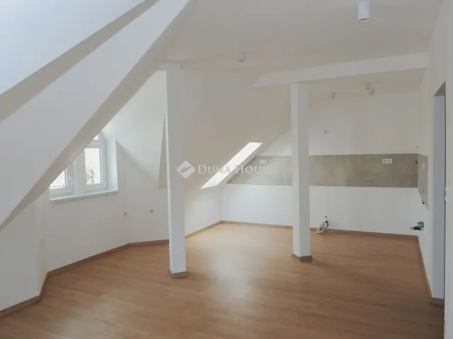 Eladó lakás Balatonföldvár 47 nm