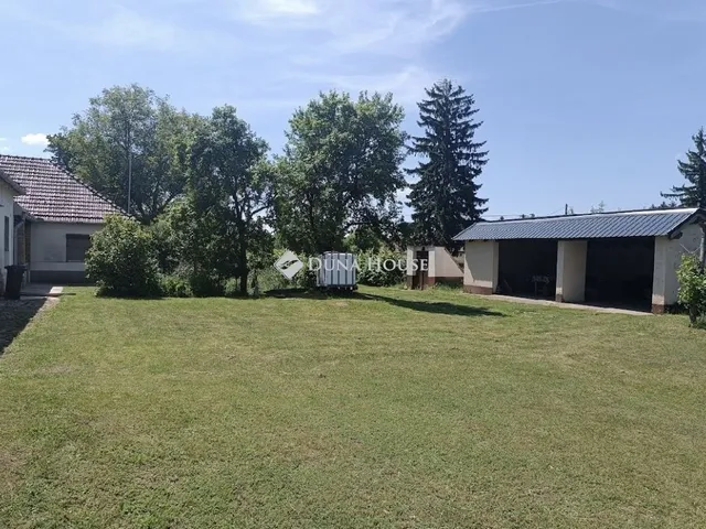 Eladó ház Mezőkomárom 113 nm