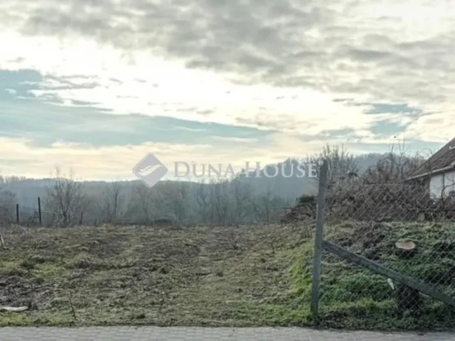 Eladó telek Nagyberény 568 nm