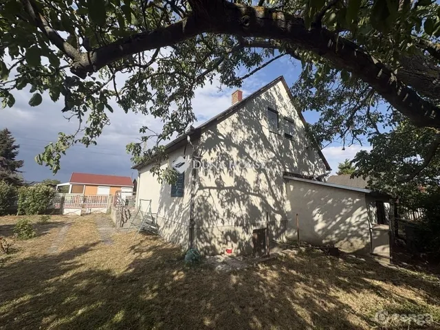 Eladó nyaraló Balatonvilágos 49 nm