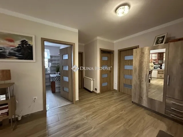 Eladó ház Siójut 150 nm