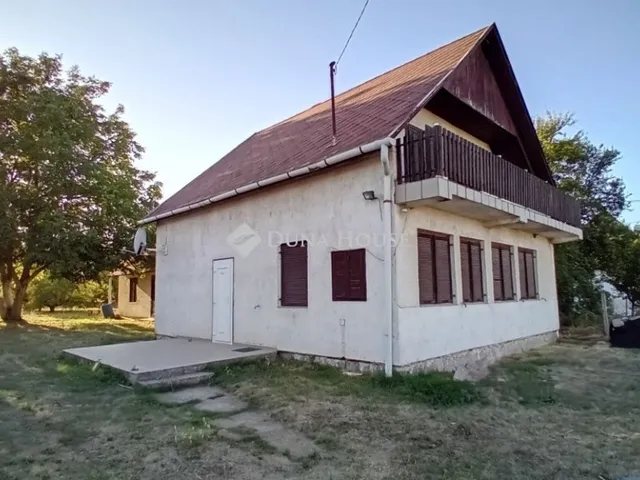 Eladó ház Ádánd 137 nm