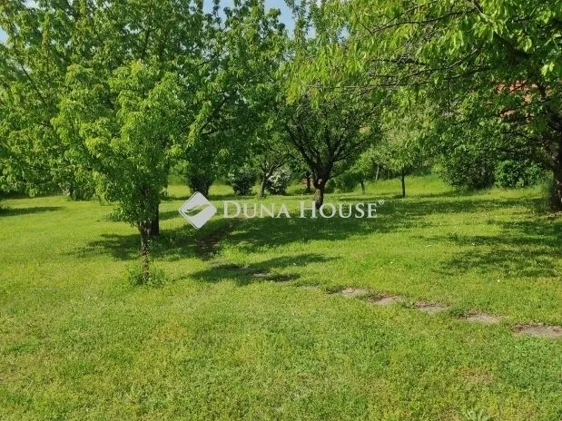 Eladó mezőgazdasági ingatlan Lovasberény 120 nm
