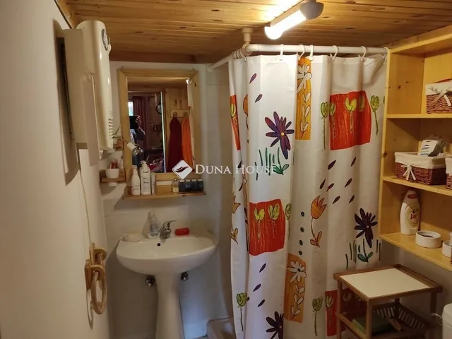 Eladó mezőgazdasági ingatlan Lovasberény 120 nm