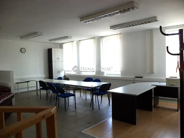 Eladó kereskedelmi és ipari ingatlan Gárdony 88 nm