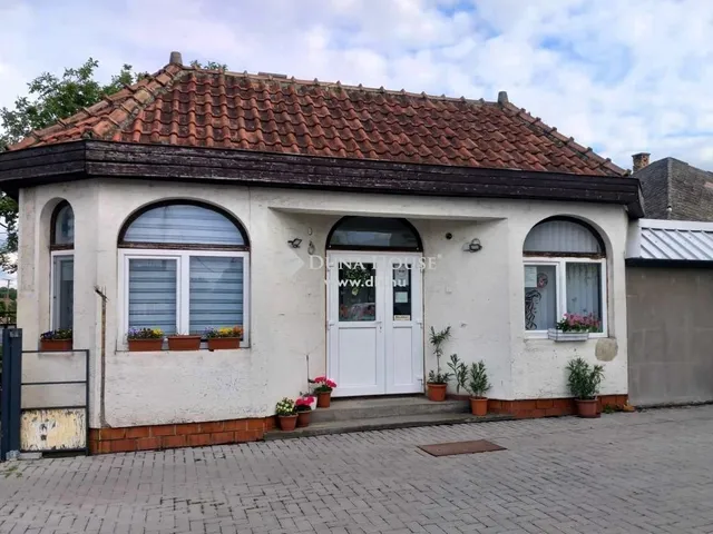 Eladó ház Sárszentmihály 160 nm