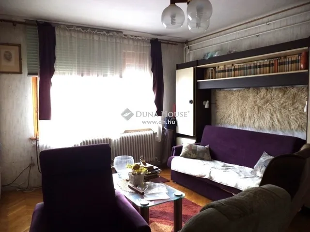 Eladó lakás Székesfehérvár 120 nm