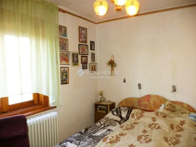 Eladó lakás Székesfehérvár 120 nm