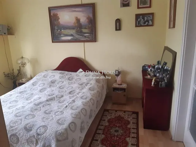 Eladó ház Pusztaszabolcs 99 nm