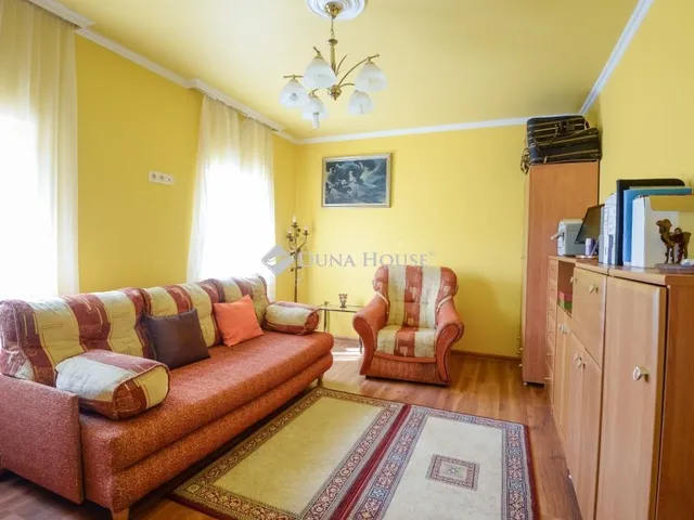 Eladó ház Kápolnásnyék 95 nm