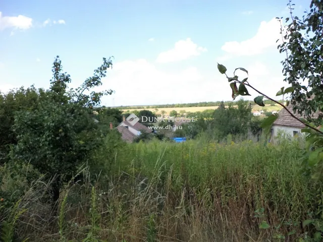 Eladó telek Vereb 958 nm