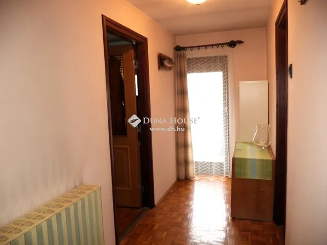 Eladó ház Kápolnásnyék 148 nm