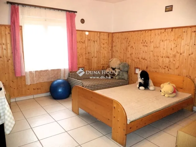 Eladó ház Velence 62 nm