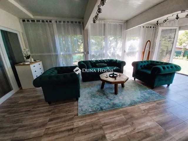 Eladó ház Velence 90 nm