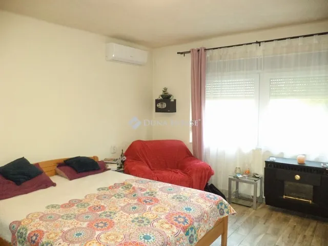 Eladó ház Velence 90 nm