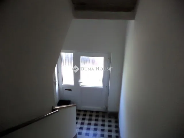 Eladó lakás Székesfehérvár 28 nm