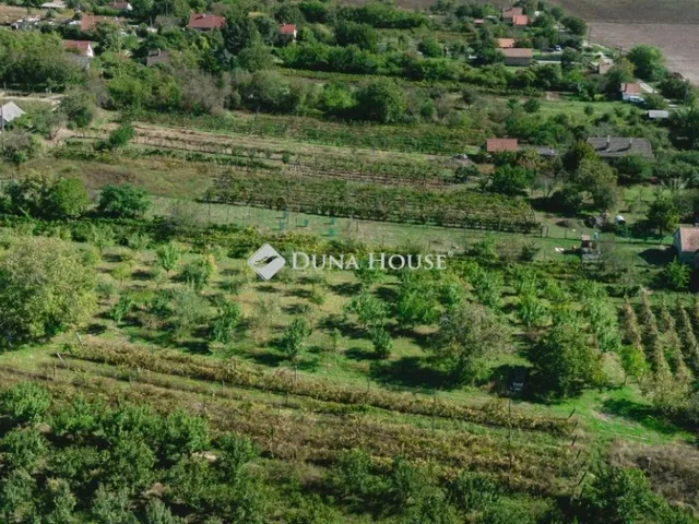 Eladó telek Tordas 2175 nm