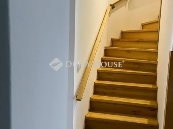 Eladó lakás Székesfehérvár, Belváros 146 nm