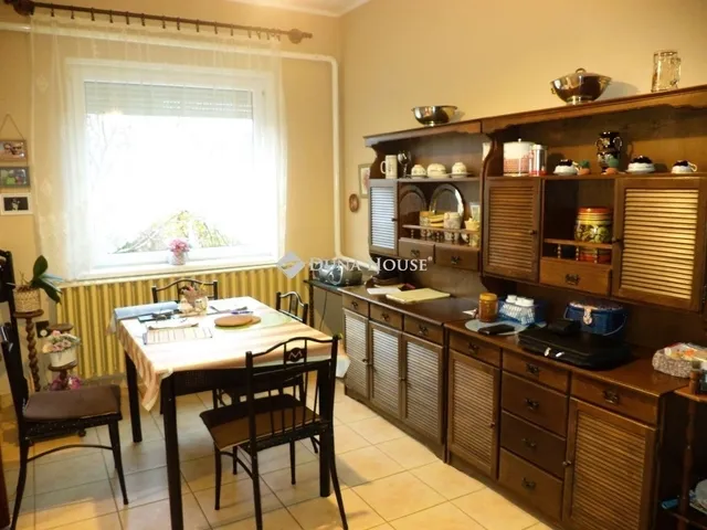 Eladó ház Velence, Újtelep 90 nm