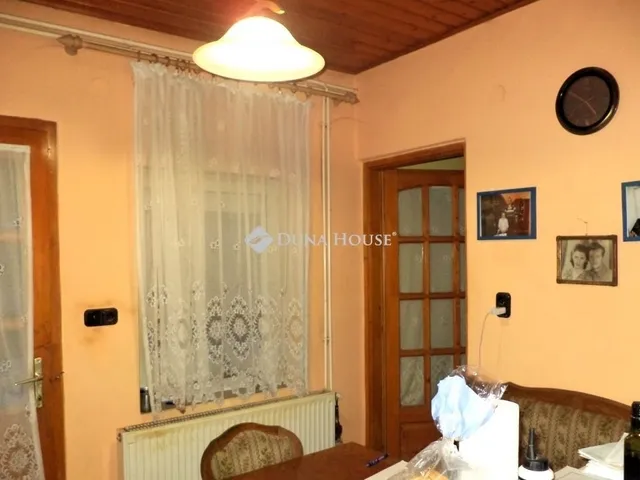 Eladó ház Velence 125 nm