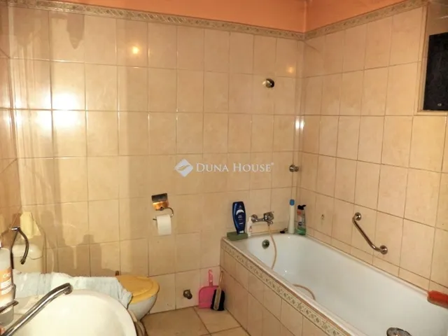 Eladó ház Velence 125 nm