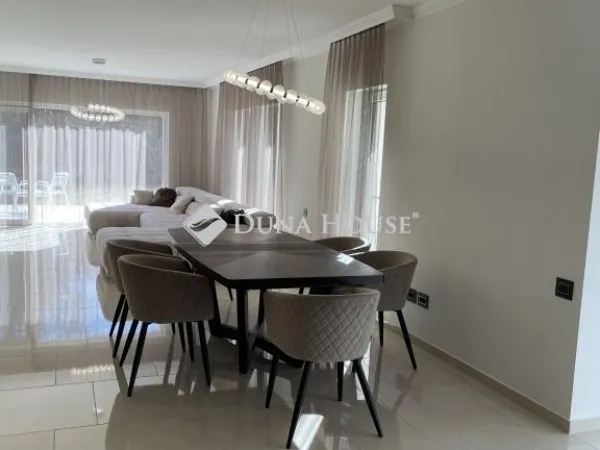 Eladó ház Velence 156 nm