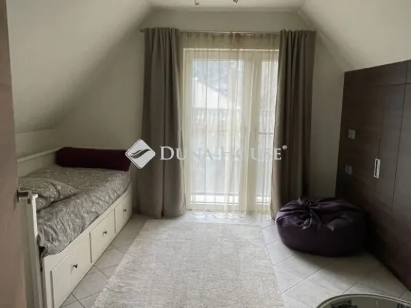 Eladó ház Velence 156 nm