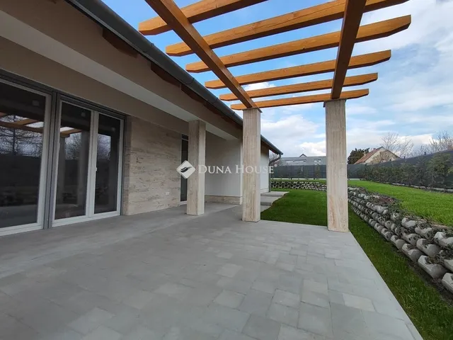 Eladó ház Ráckeresztúr 108 nm