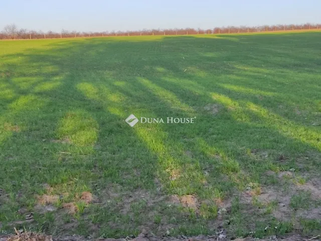 Eladó telek Gárdony 2903 nm