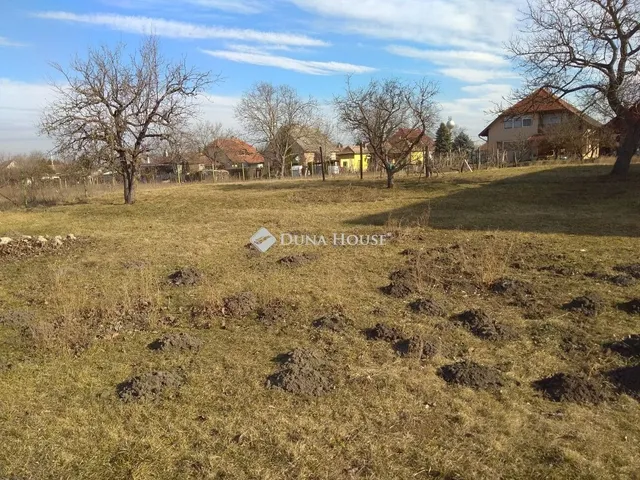 Eladó telek Gárdony, Dinnyés 996 nm