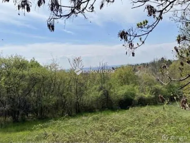 Eladó telek Sukoró 1546 nm