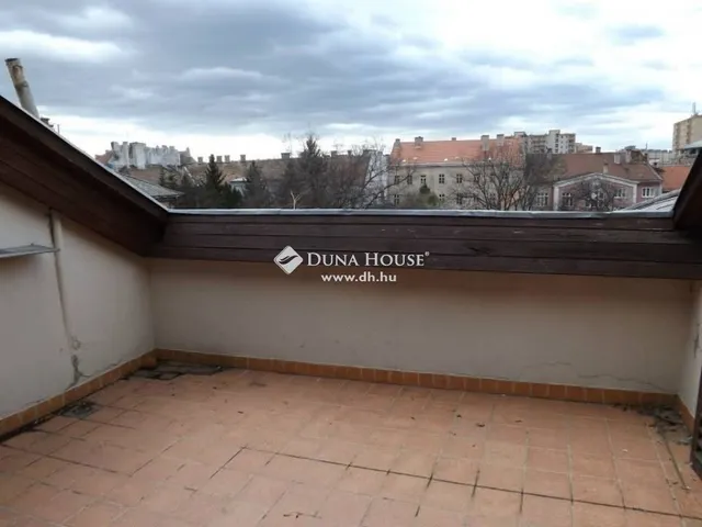 Eladó lakás Székesfehérvár 130 nm