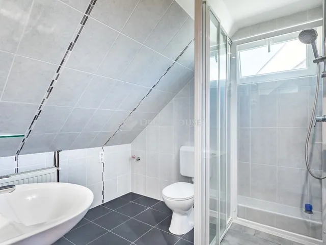 Eladó ház Székesfehérvár, Belváros 265 nm