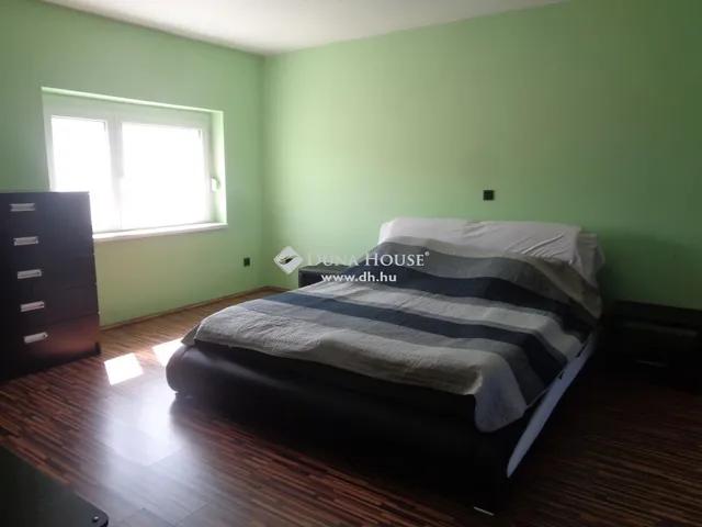 Eladó ház Székesfehérvár 176 nm