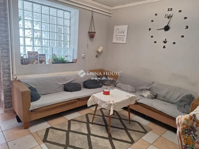 Eladó ház Neszmély 134 nm