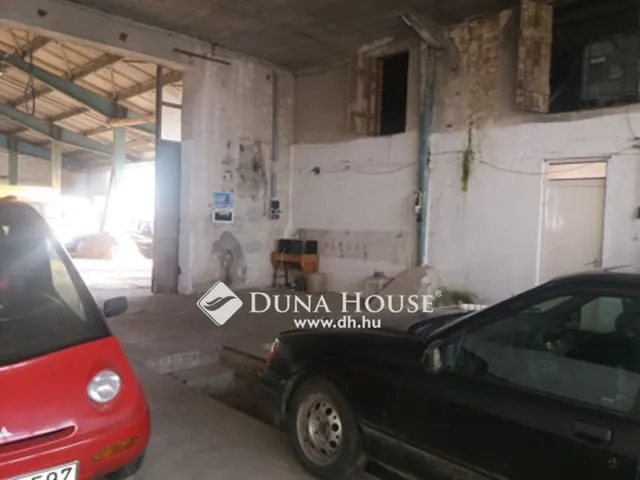 Kiadó kereskedelmi és ipari ingatlan Bodajk 500 nm